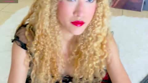 Eimy online show from 25, 11, 2025