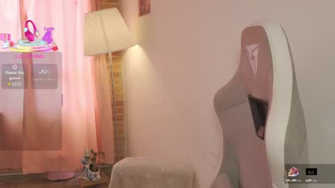 Snapshot of emitaa17228 chatting on 15, 7, 2026 emma online show from 15, 7, 2026