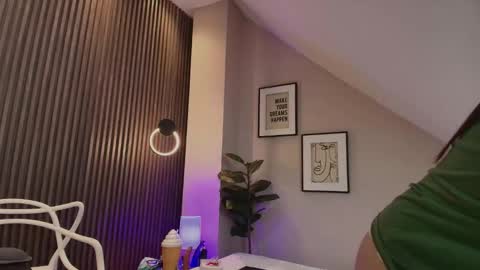 emma__rose1 online show from 28, 3, 2026