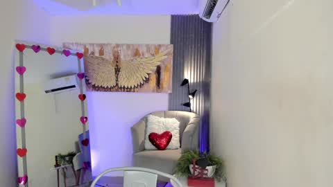 Alice online show from 5, 2, 2025