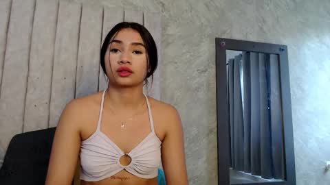 emma_and_aysha online show from 24, 2, 2025