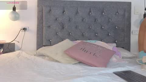 Emma online show from 7, 11, 2025