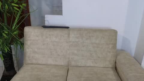 Snapshot of emma_blue_ chatting on 9, 9, 2025 Emma Blue modelo independiente online show from 9, 9, 2025