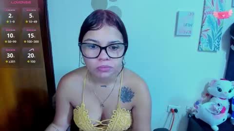 emma_boo_ online show from 4, 11, 2025