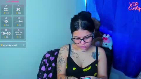 Snapshot of emma_boo_ chatting on 16, 7, 2026 emma_boo_ online show from 16, 7, 2026