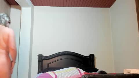 Snapshot of emma_brown777 chatting on 13, 2, 2025 ALBA online show from 13, 2, 2025