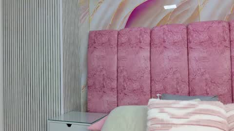 Emma online show from 12, 4, 2026