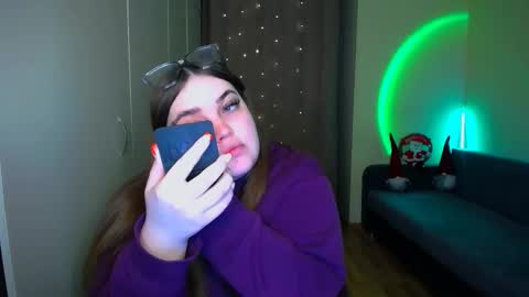 Eva online show from 18, 12, 2025