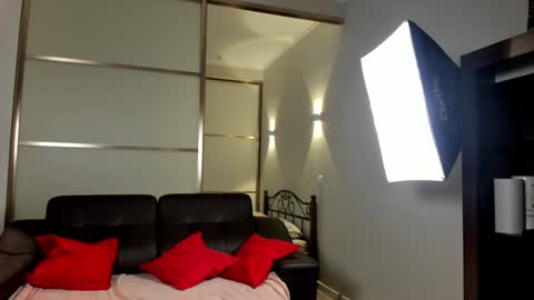 Snapshot of emma_flin chatting on 9, 1, 2025 Emma online show from 9, 1, 2025