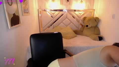 Snapshot of emma_garciaa_ chatting on 2, 5, 2026 emma online show from 2, 5, 2026