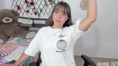 emma_grayys online show from 14, 10, 2025