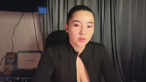 emma_johnson_ online show from 8, 3, 2025