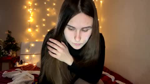 emma_just online show from 19, 1, 2025