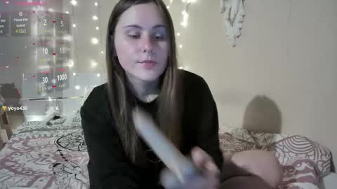 emma_just online show from 13, 9, 2025