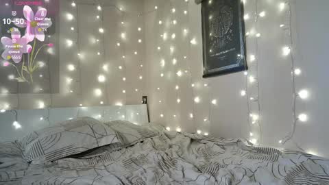 emma_just online show from 27, 3, 2026