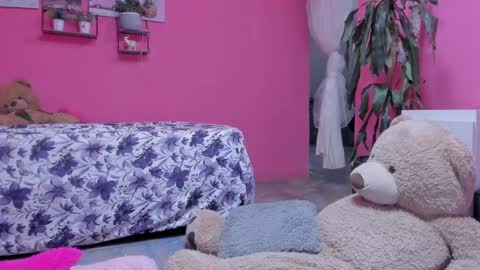 whises lits        online show from 24, 1, 2025