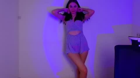 Emma online show from 22, 12, 2024