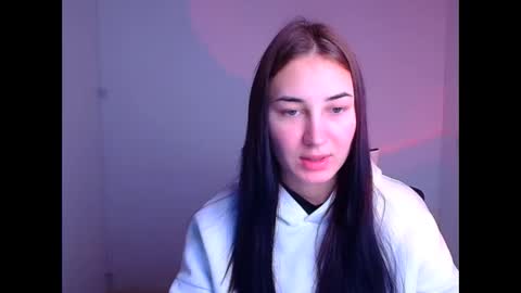 Emma online show from 2, 2, 2025