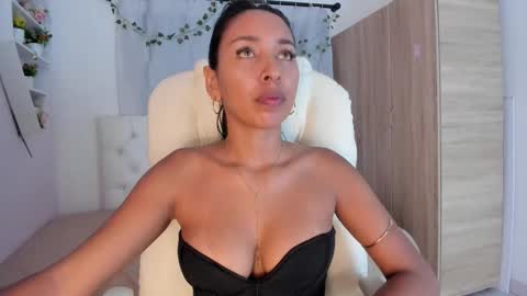 Emma online show from 18, 11, 2025