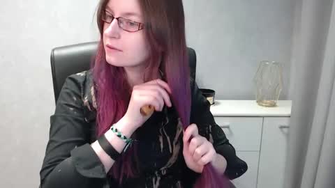 emma online show from 1, 2, 2025