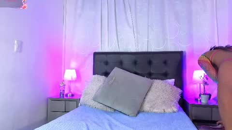 Snapshot of emma_martiin chatting on 14, 7, 2026 Im Emma online show from 14, 7, 2026