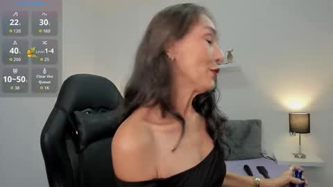 Emma  online show from 18, 11, 2025