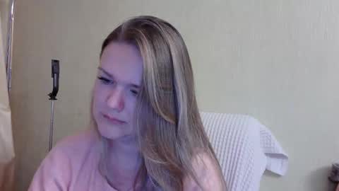emma_misty_ online show from 30, 9, 2025