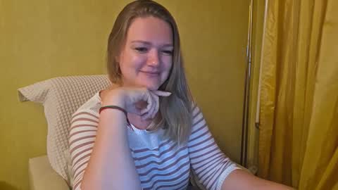 emma_misty_ online show from 7, 10, 2025