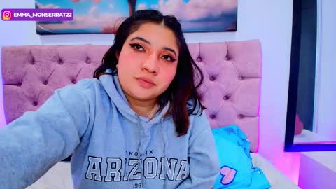 Emma Monserratt online show from 9, 11, 2025