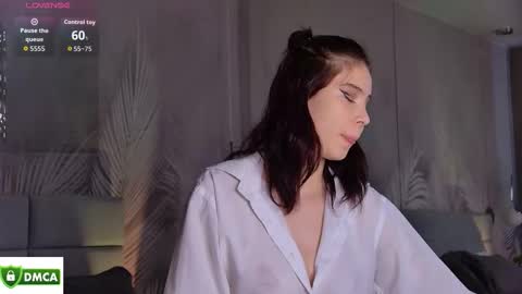 Emma online show from 28, 10, 2025