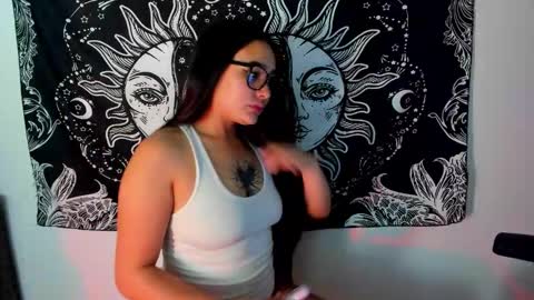 Emma online show from 22, 11, 2025