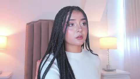 Snapshot of emma_torres__ chatting on 7, 6, 2026 Ema online show from 7, 6, 2026