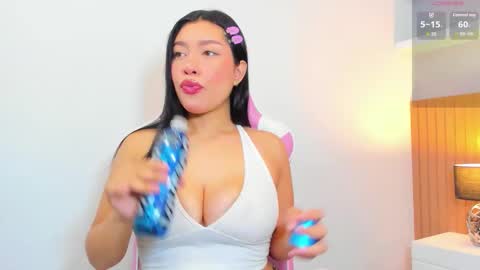   online show from 3, 12, 2025