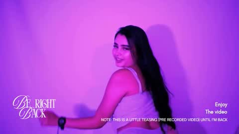 emma_whitee_ online show from 6, 1, 2026