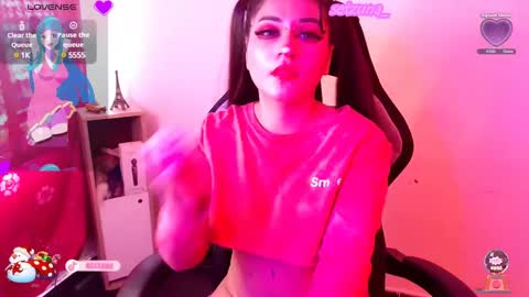 Snapshot of emmaamartinez chatting on 12, 1, 2025 modelo independente online show from 12, 1, 2025