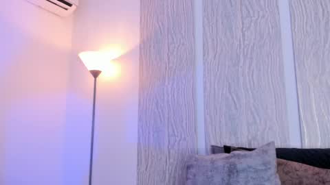 EMMA online show from 15, 2, 2025