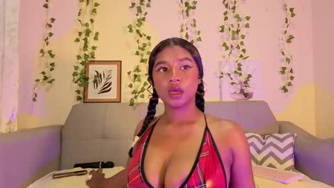 Emma online show from 10, 10, 2025