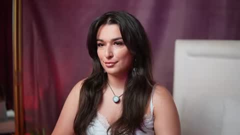 Snapshot of emmadallas chatting on 13, 7, 2026 Emma online show from 13, 7, 2026