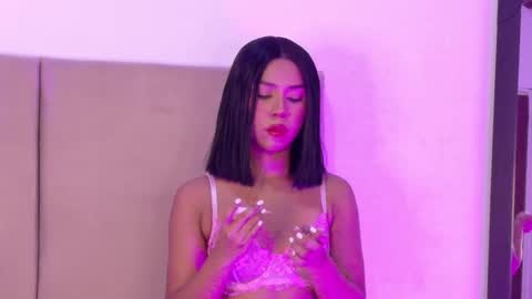 E M M A  online show from 16, 3, 2026