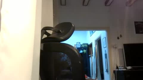 Snapshot of emmagold123 chatting on 11, 11, 2025 Ariel online show from 11, 11, 2025