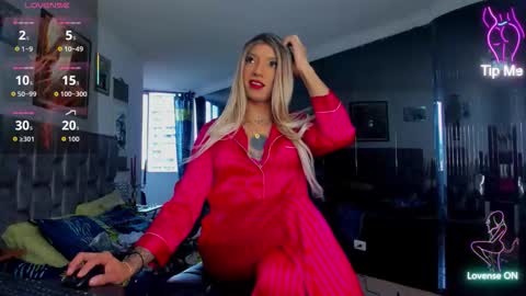 Snapshot of emmahills_sex chatting on 23, 2, 2026 Emma online show from 23, 2, 2026