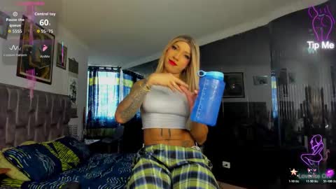 Snapshot of emmahills_sex chatting on 28, 2, 2026 Emma online show from 28, 2, 2026