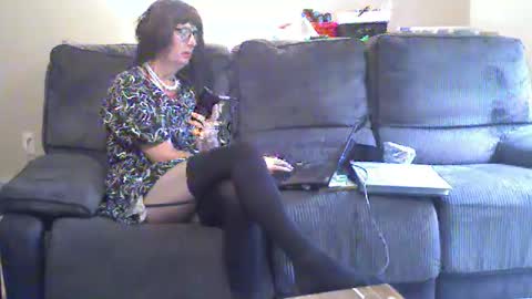 Snapshot of emmajanee chatting on 26, 3, 2026 Emma online show from 26, 3, 2026