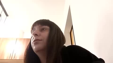 Snapshot of emmakrosss chatting on 21, 5, 2026 EmmaKrosss online show from 21, 5, 2026