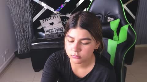 Emma online show from 27, 2, 2025