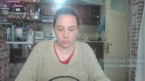 Snapshot of emmalove_ar chatting on 4, 12, 2024 emmalove_ar online show from 4, 12, 2024