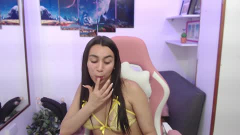 Emma  online show from 4, 2, 2025