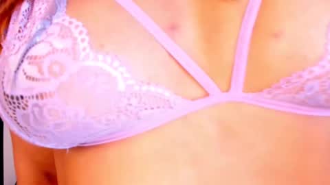 emmanaughty_ online show from 20, 9, 2025