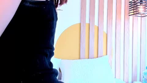 emmanaughty_ online show from 21, 9, 2025