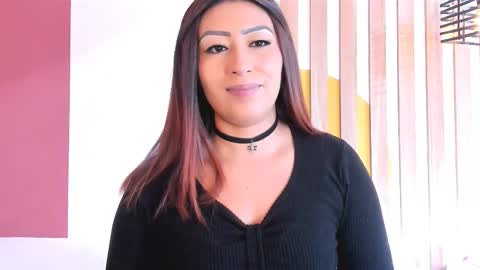 emmanaughty_ online show from 3, 10, 2025